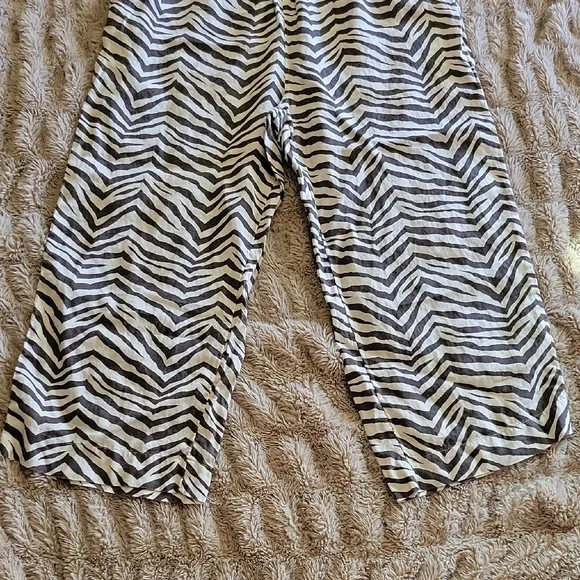 🌞Tahari Black and White Zebra Print Linen Pants Sz 1X - Picture 4 of 6